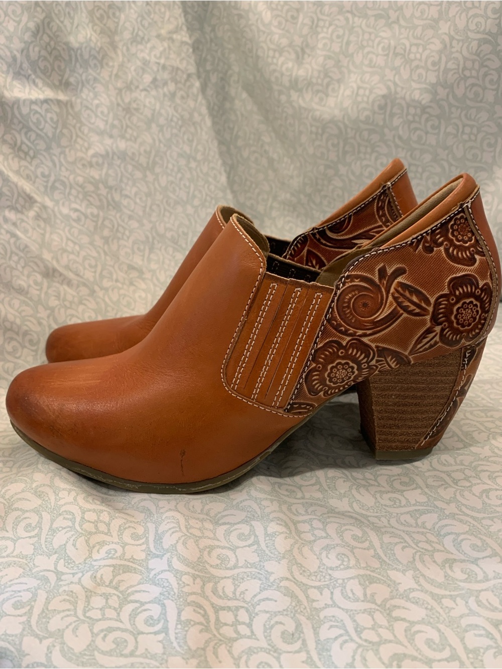 L’Artiste by Spring Step Floral-EmbossedHeeled Ankle Shoes